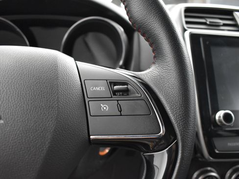 Used 2024 Mitsubishi Outlander Sport AWD image 7