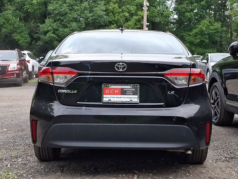 Used 2023 Toyota Corolla LE FWD image 7