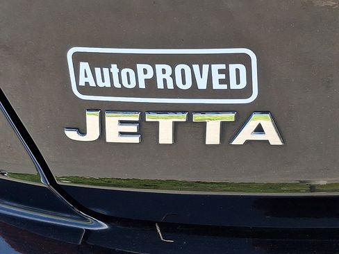 Used 2020 Volkswagen Jetta SE w/ SE Cold Weather Package FWD image 30