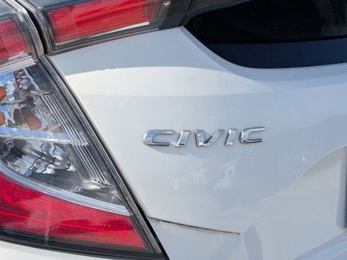 Used 2017 Honda Civic LX image 9