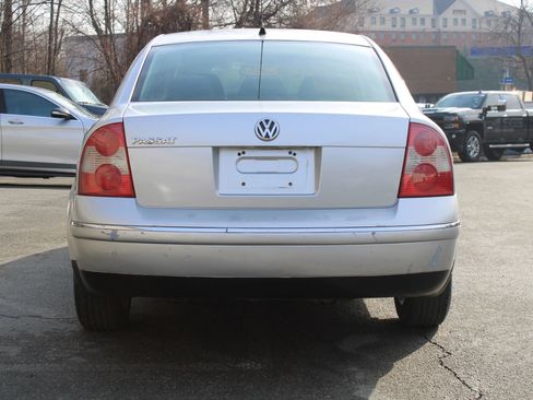 Used 2004 Volkswagen Passat GLS image 5