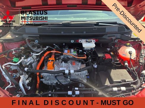 Used 2025 Chevrolet Equinox EV LT w/ Convenience Package FWD image 44