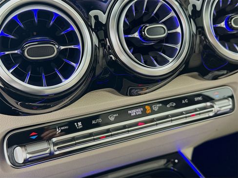 New 2026 Mercedes-Benz GLB 250 GLB 250 image 17