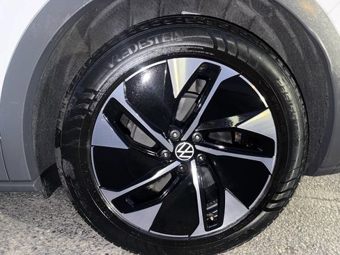 Used 2021 Volkswagen ID.4 Pro w/ ID.4 Protection Package image 50