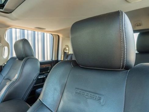 Used 2015 RAM 3500 Laramie w/ Cold Weather Group image 20