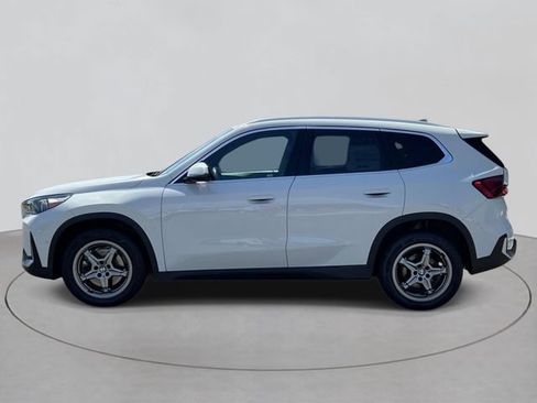 Used 2023 BMW X1 xDrive28i AWD/4WD image 2
