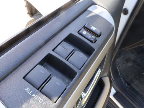 Used 2014 Toyota 4Runner SR5 RWD image 13