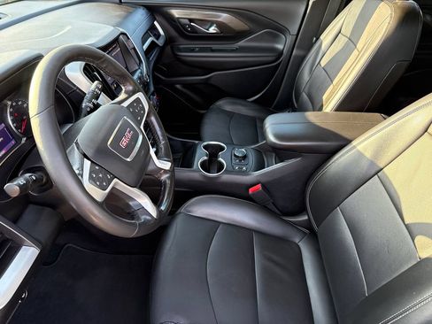 Used 2022 GMC Terrain SLT FWD image 19