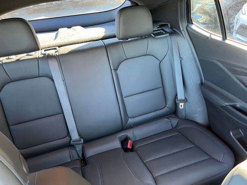 Used 2025 Buick Envista Sport Touring image 36