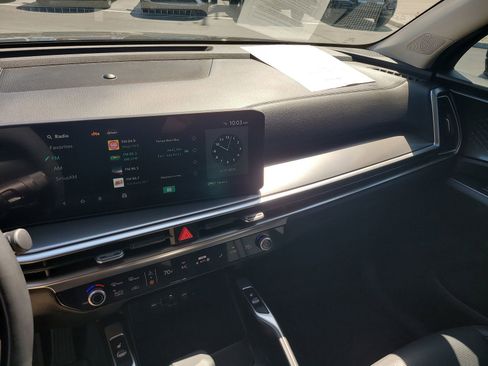 Used 2026 Kia Sorento S FWD image 18