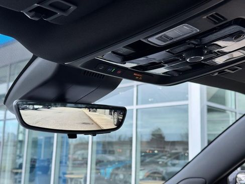 New 2026 GMC Yukon XL AT4 Ultimate AWD/4WD image 28