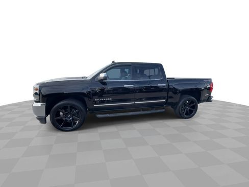 Used 2017 Chevrolet Silverado 1500 LTZ w/ LPO, Black Pack image 4