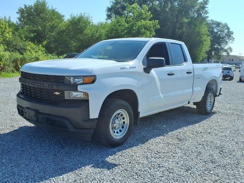Used 2021 Chevrolet Silverado 1500 W/T w/ WT Value Package AWD/4WD image 7