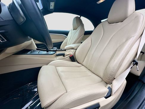 Used 2019 BMW 430i xDrive Convertible w/ Convenience Package AWD/4WD image 21