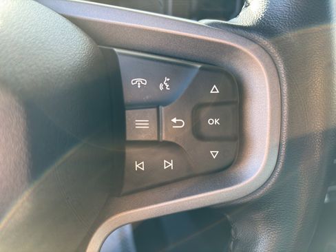 Used 2023 Ford Bronco Badlands image 26