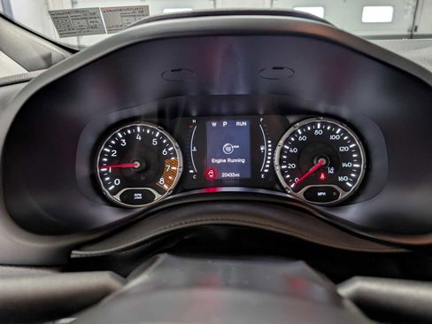 Used 2023 Jeep Renegade Latitude w/ Premium Group image 22