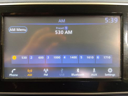 Used 2023 Nissan Versa SV FWD image 25