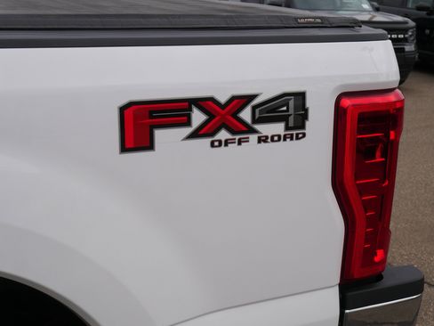 Used 2017 Ford F350 XL w/ Power Equipment Group image 18