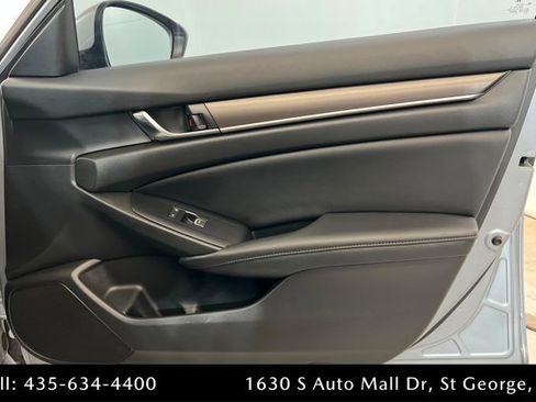 Used 2021 Honda Accord LX image 22