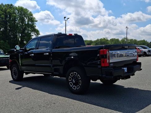 Certified 2024 Ford F250 Platinum AWD/4WD image 4