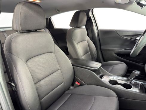 Used 2019 Chevrolet Malibu LT image 31
