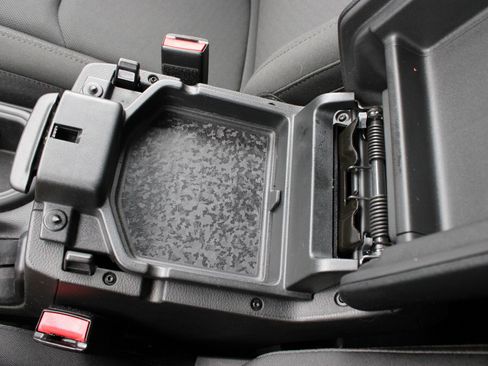 Used 2022 Jeep Wrangler Unlimited Sport AWD/4WD image 40