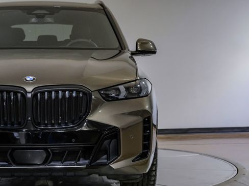 Used 2024 BMW X5 sDrive40i w/ M Sport Package image 51