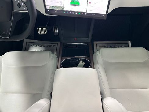 Used 2022 Tesla Model X AWD/4WD image 33