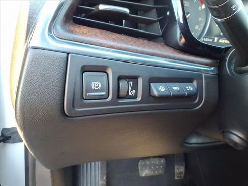 Used 2021 Cadillac XT5 Premium Luxury image 29