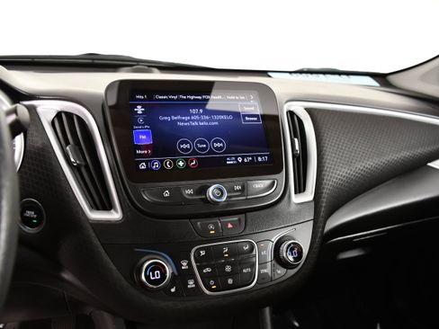 Used 2024 Chevrolet Malibu LT FWD image 26