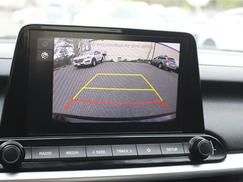 Used 2023 Kia Forte LXS image 14