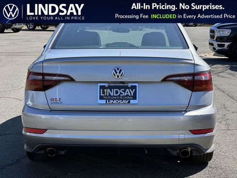Used 2019 Volkswagen Jetta GLI Autobahn FWD image 6