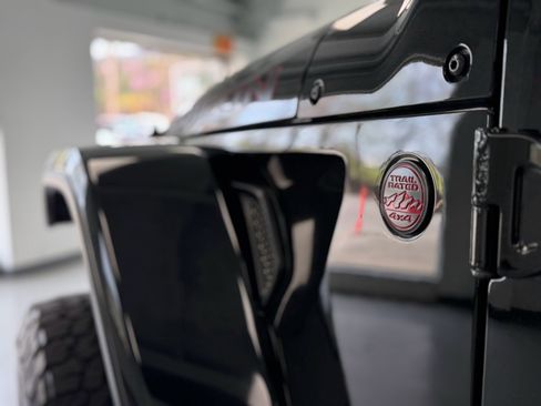 Used 2021 Jeep Wrangler Unlimited Rubicon image 39