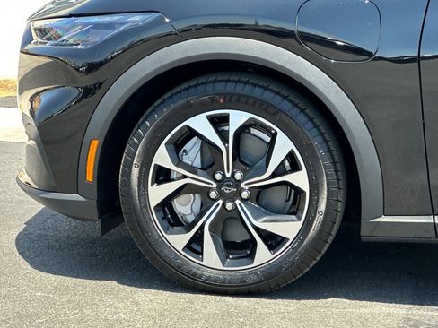 New 2026 Ford Mustang Mach-E Select RWD image 25