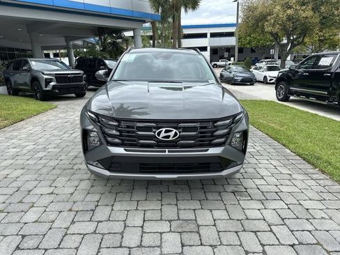 Used 2025 Hyundai Tucson SEL FWD image 18