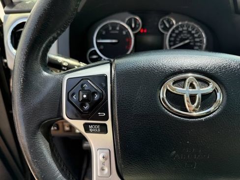 Used 2016 Toyota Tundra Limited w/ Limited Premium Package AWD/4WD image 30