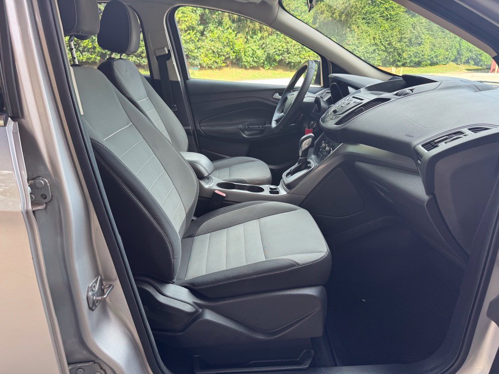 Used 2013 Ford Escape SE FWD image 19