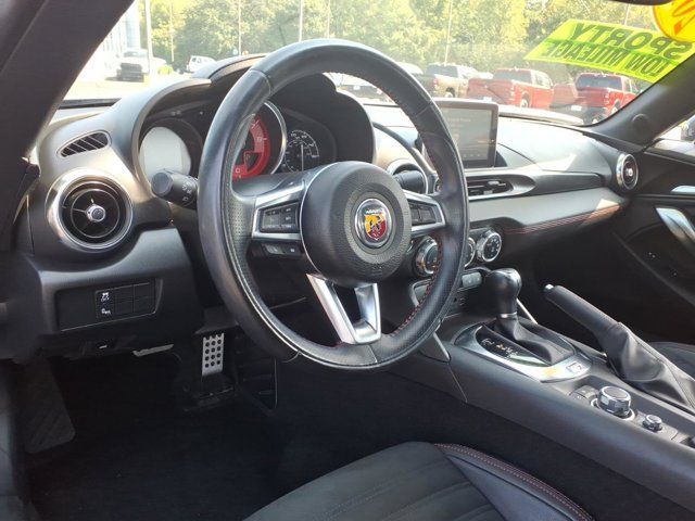 Used 2018 FIAT 124 Spider Abarth w/ Convenience Group RWD image 14