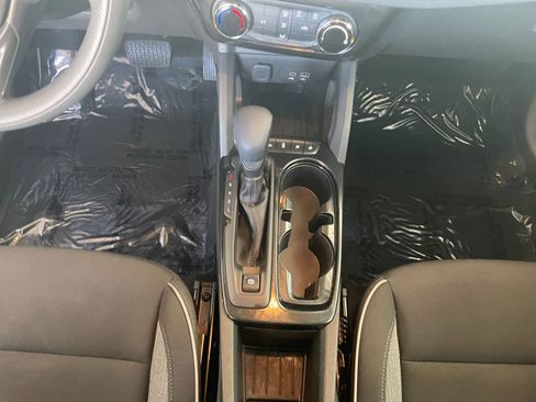 Used 2025 Chevrolet TrailBlazer LT image 39