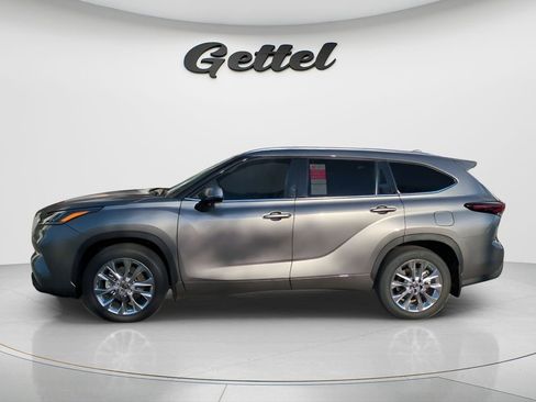 New 2026 Toyota Highlander Limited image 8