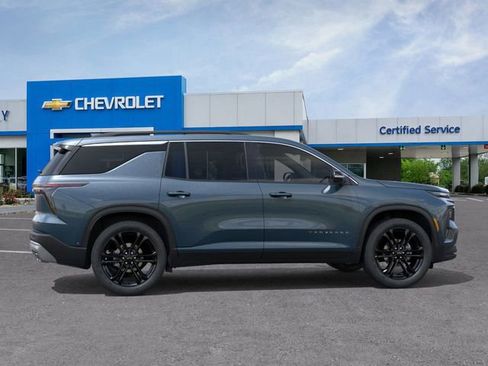 New 2026 Chevrolet Traverse LT image 5