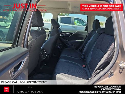 Used 2023 Subaru Forester Premium AWD/4WD image 6