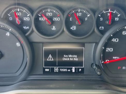 Used 2025 Chevrolet Silverado 2500 Custom w/ Custom Value Package AWD/4WD image 35