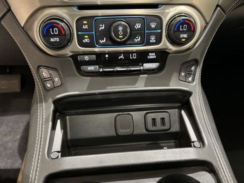 Used 2020 GMC Yukon XL Denali w/ Open Road Package RWD image 17