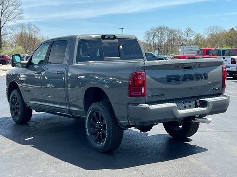 New 2026 RAM 2500 Laramie AWD/4WD image 12