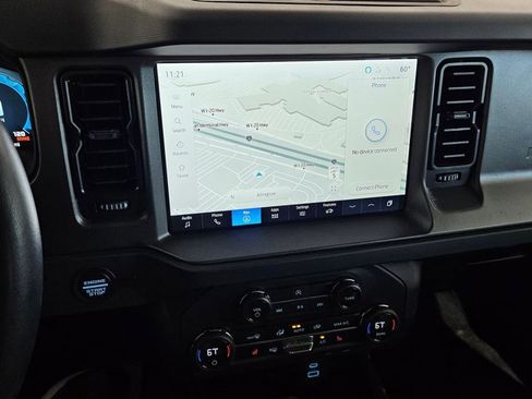 Used 2025 Ford Bronco Big Bend image 11