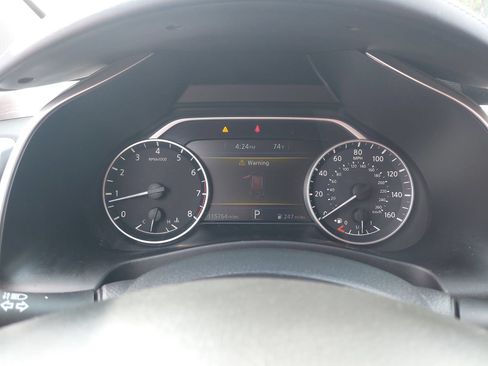 Used 2016 Nissan Murano S w/ Navigation Package AWD/4WD image 18