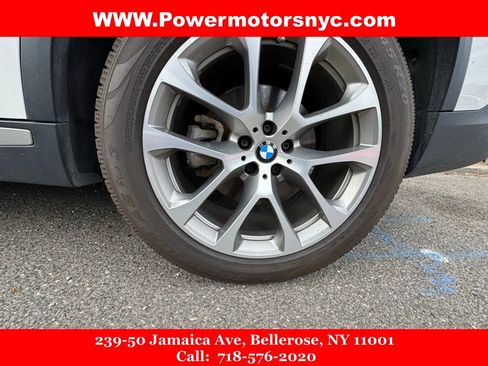 Used 2019 BMW X5 xDrive40i w/ Premium Package 2 AWD/4WD image 17