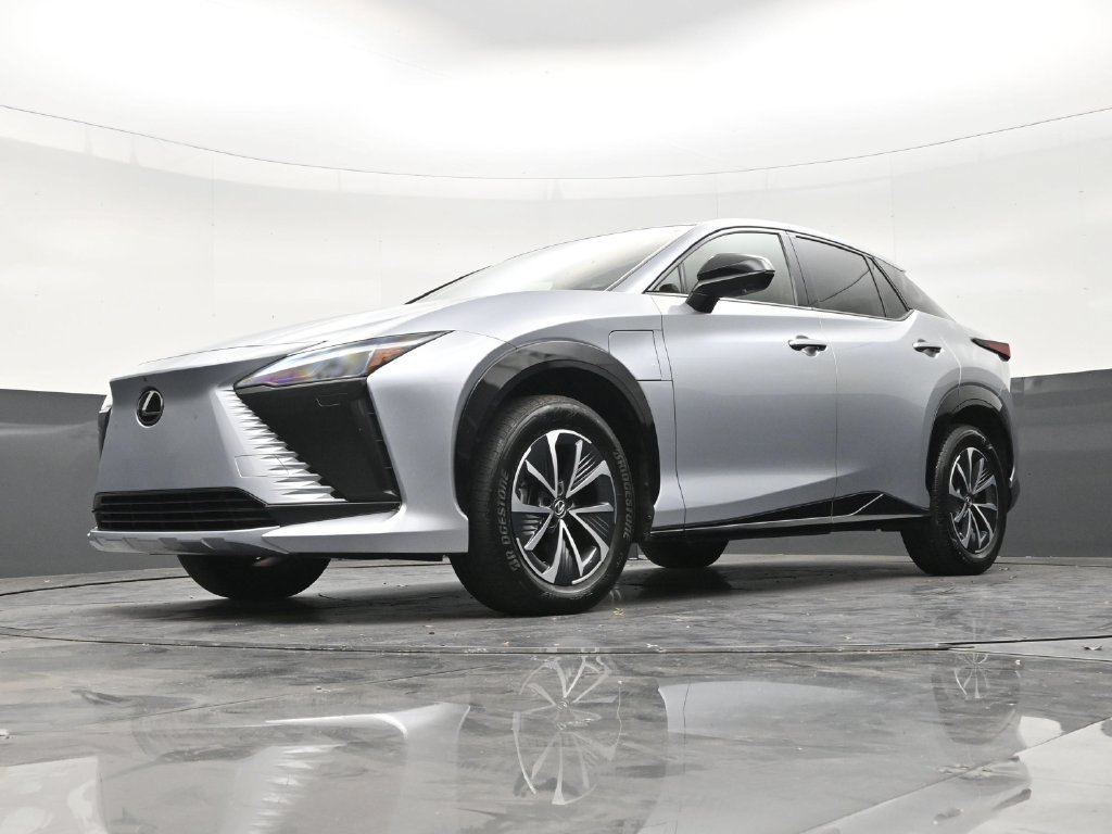 Used 2024 Lexus RZ 300e Premium FWD image 17