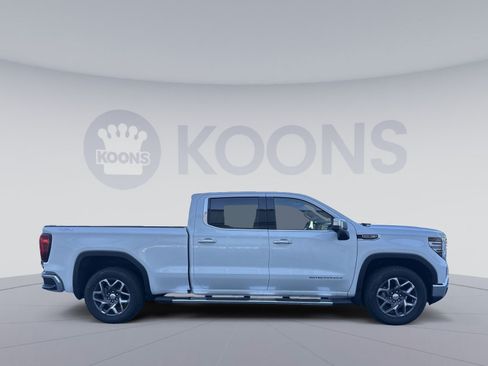 New 2026 GMC Sierra 1500 SLT w/ SLT Premium Package AWD/4WD image 5